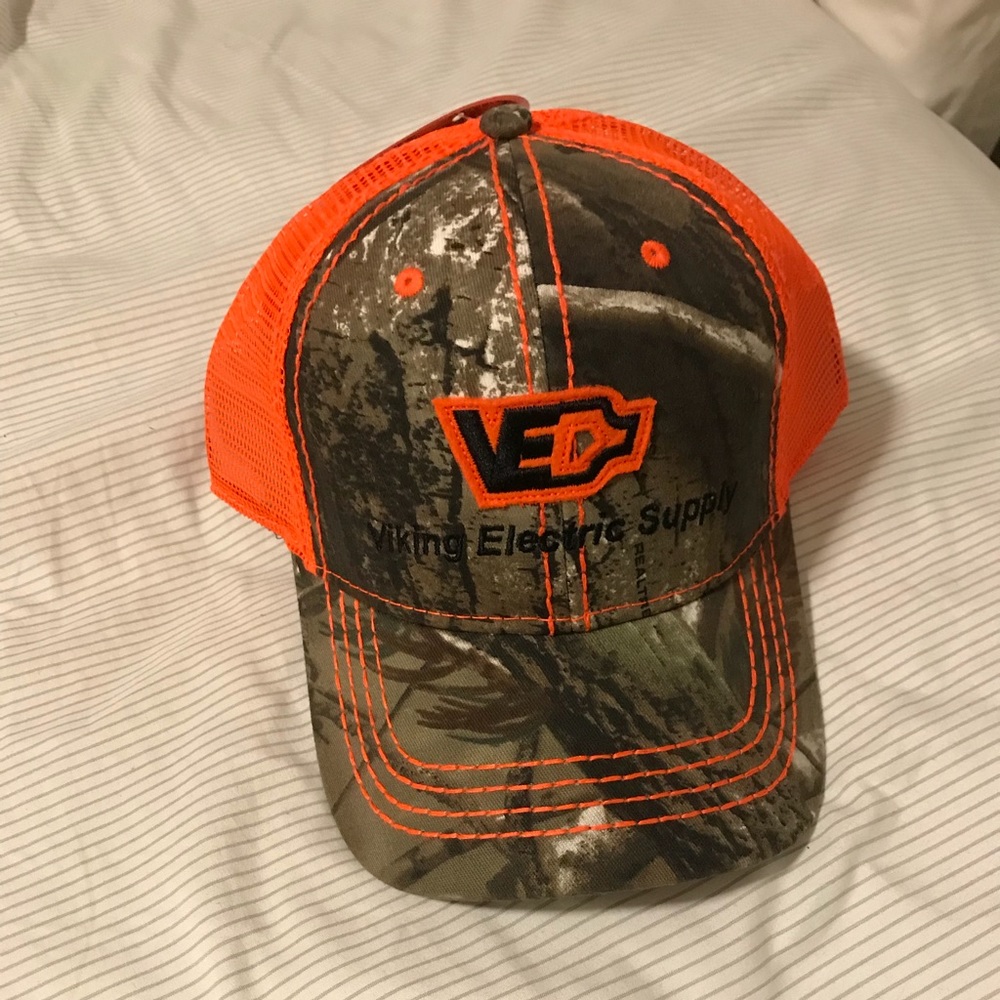 Real tree camo hat
